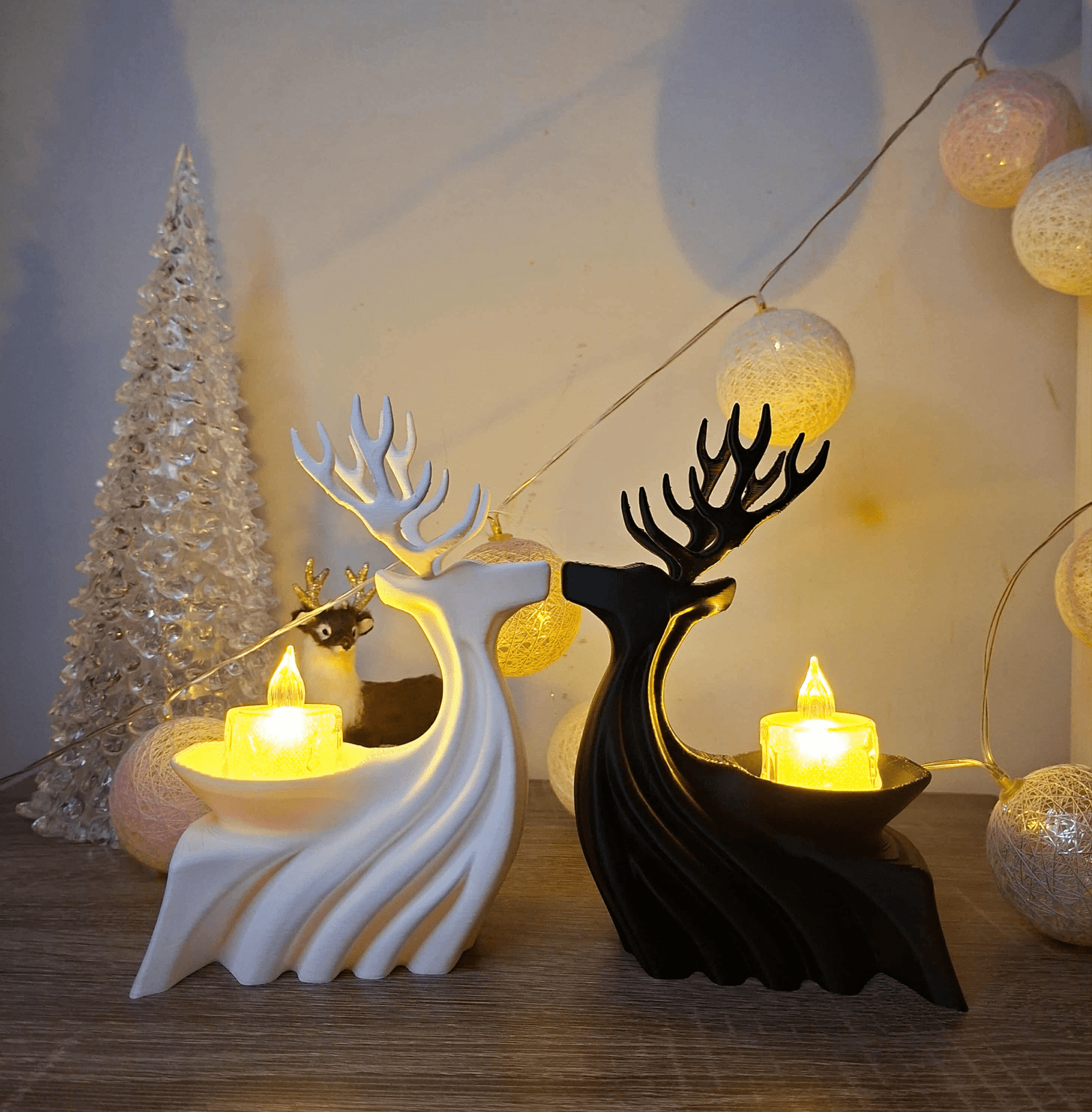 Świecznik renifer biały