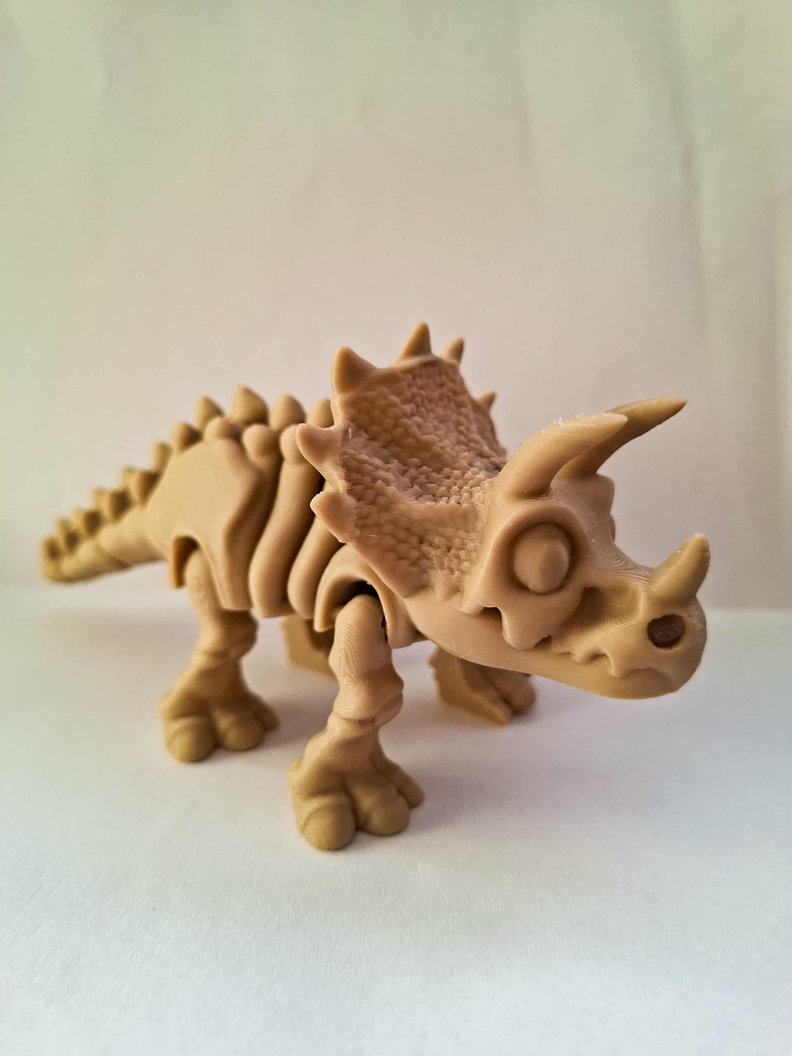 figurka flexi triceratops